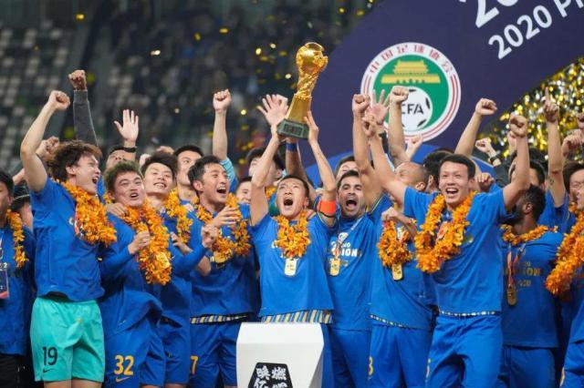 s15外围-人民日报：吴曦自由身加盟 申花理性投资值得推广